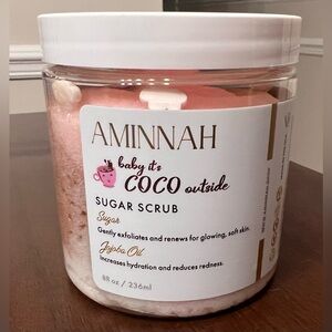 AMINNAH Baby It's Coco Outside Sugar Scrub - Pink